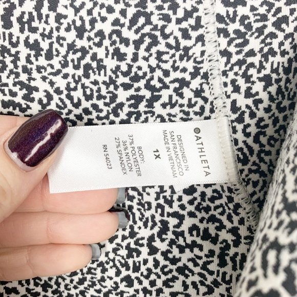 Athleta | Salutation Stash II Micro Cheetah Textured Tight - Picture 7 of 8